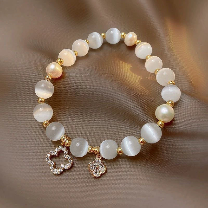Four-Leaf Cat Eye Pearl Stretch Bracelet